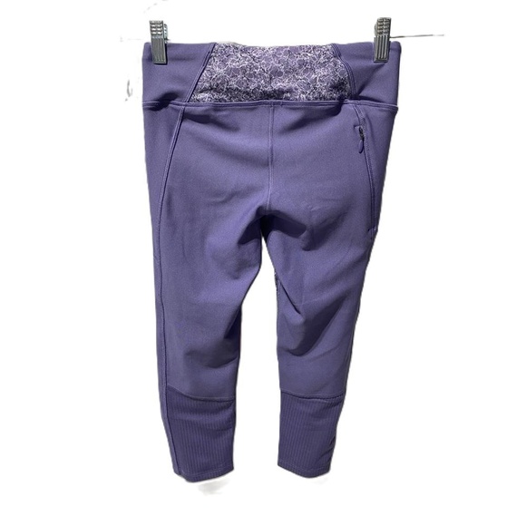 NWT Under Armour Heat Gear Compression Capri Leggings Lavender Small - Picture 2 of 10